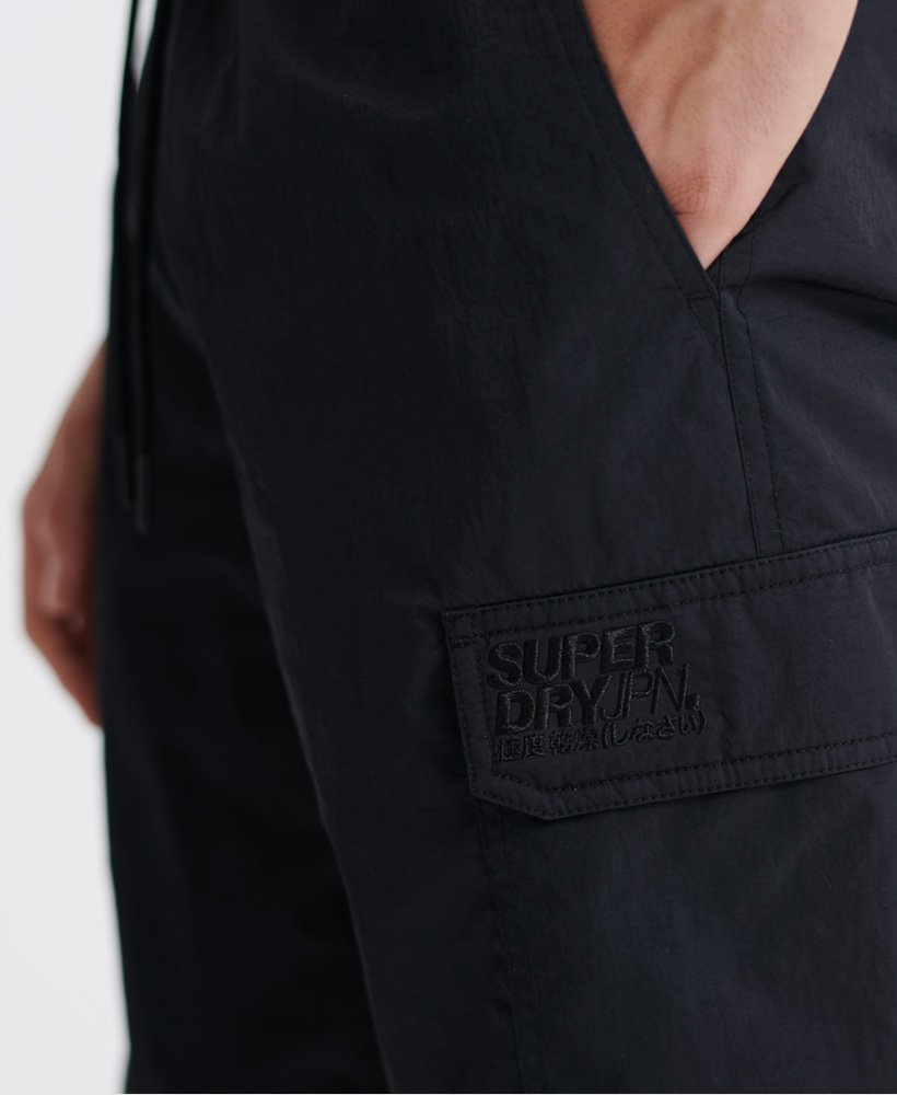 Men's - Core Track Cargo Shorts in Black | Superdry UK
