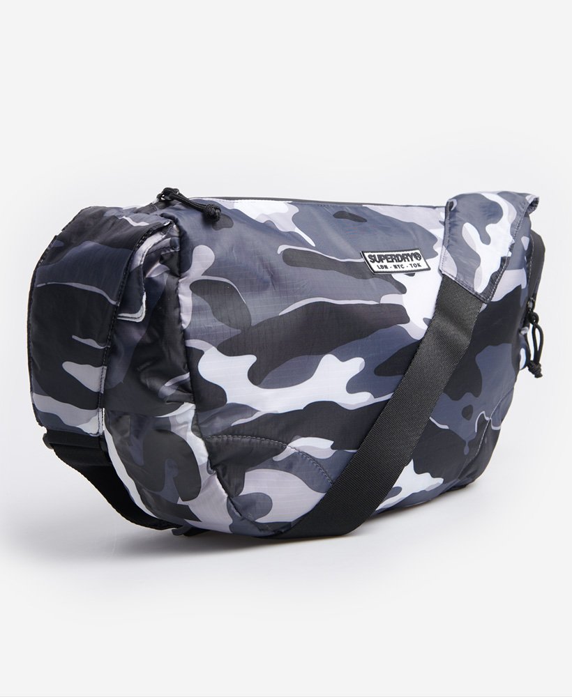 Superdry damon clearance side messenger bag