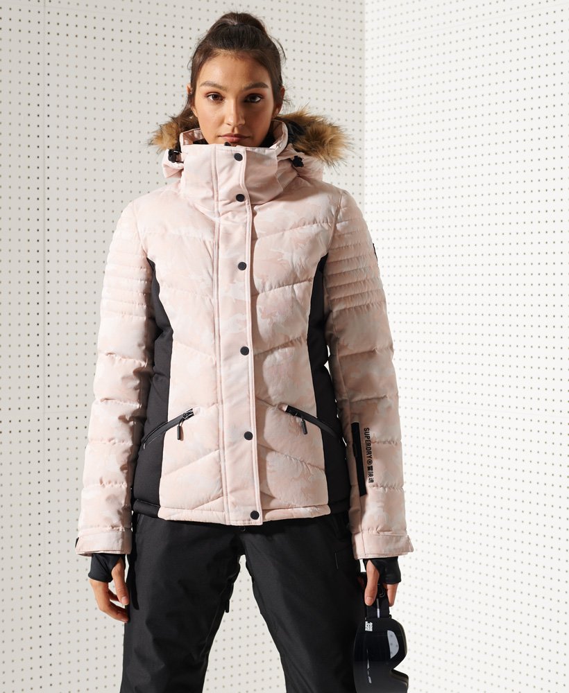 Snow Luxe Puffer Jacket in Pink Camo 