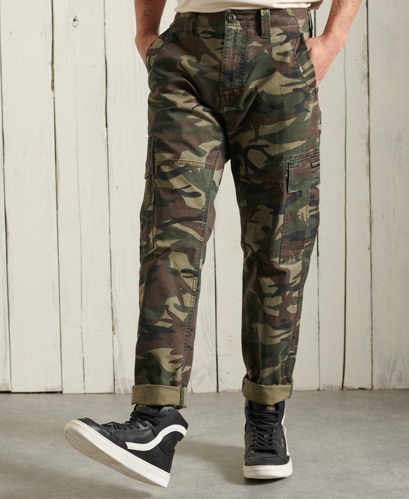 Mens - Core Cargo Pants in Washed Black | Superdry UK