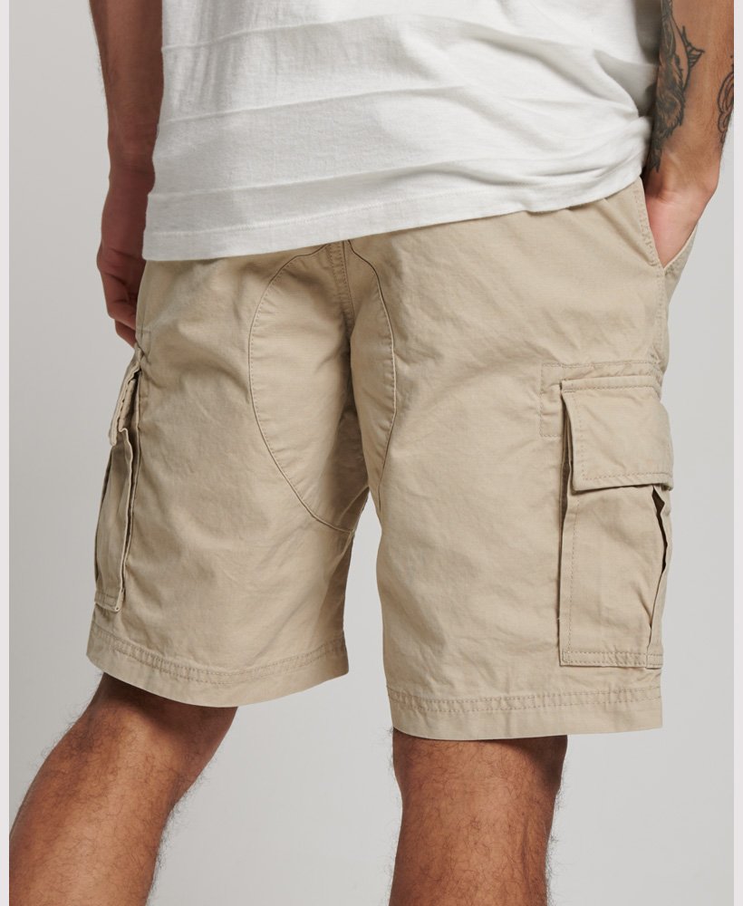 Men's Heavy Cargo Shorts in Brown Superdry IE