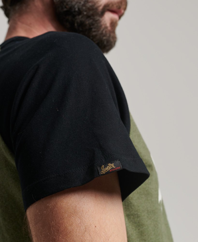Men\'s Organic Cotton Superdry Logo Thrift T-Shirt US Marl/black Vintage | Raglan Olive in