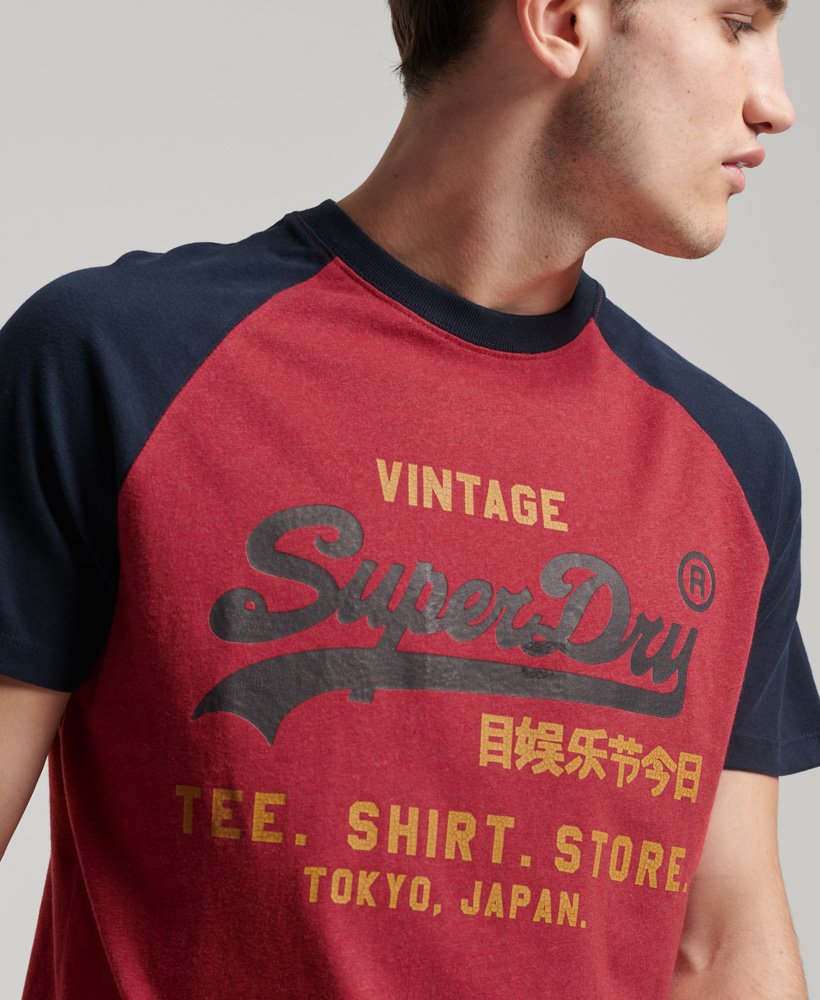 Marineblau Vintage DE - aus Raglan-T-Shirt Superdry Logo Rot Bio-Baumwolle Herren Wanderer | Meliert/finster