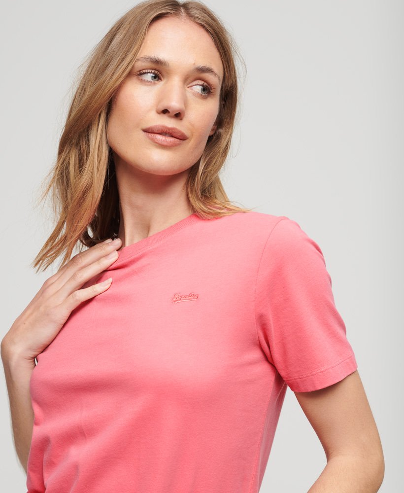Women's Organic Cotton Vintage Logo Embroidered T-Shirt in Camping Pink |  Superdry US