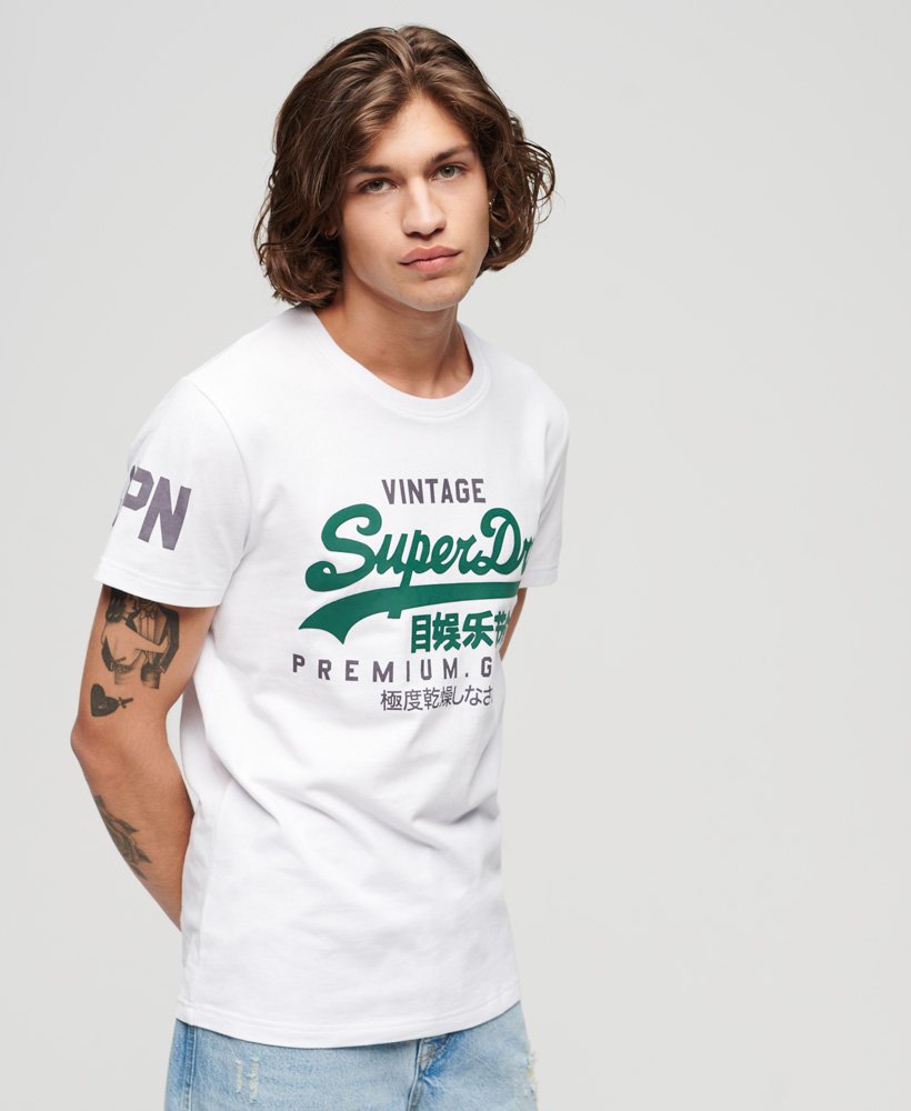 Mens - Organic Cotton Vintage Logo T-Shirt in Optic | Superdry UK