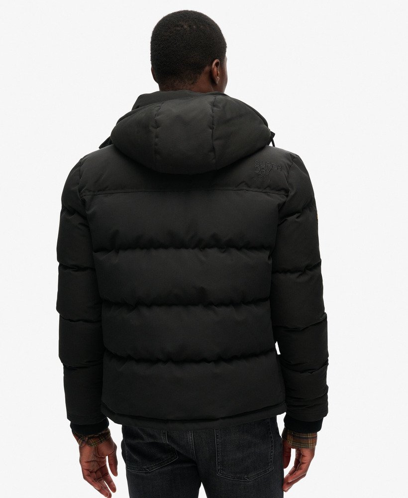 Men s Everest Short Hooded Puffer Jacket in Jet Black Superdry UK