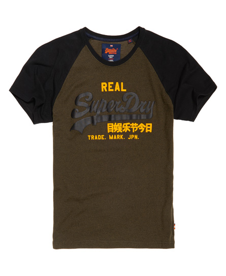 Superdry Vintage Logo Raglan T-shirt Vintage Logo Raglan T-shirt