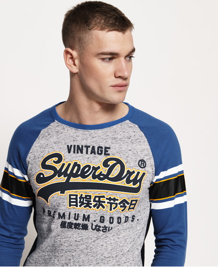 Superdry Premium Goods Outline Raglan T Shirt superdry kopen in de aanbieding