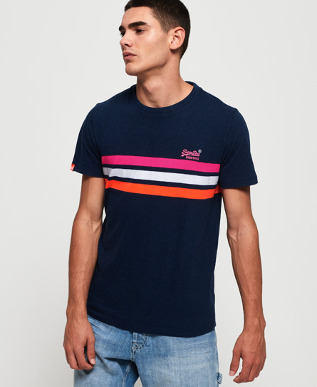Superdry Orange Label T Shirt Met Strepen Op De Borst superdry kopen in de aanbieding