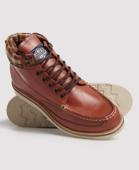 Superdry Mountain Range Boots In Brown