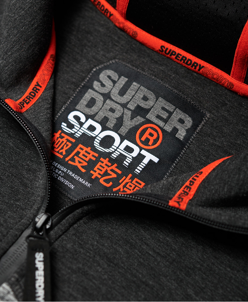 superdry gym tech street